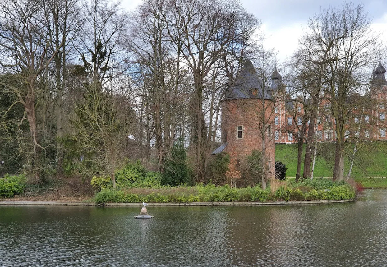 De Viron Castle, Belgium